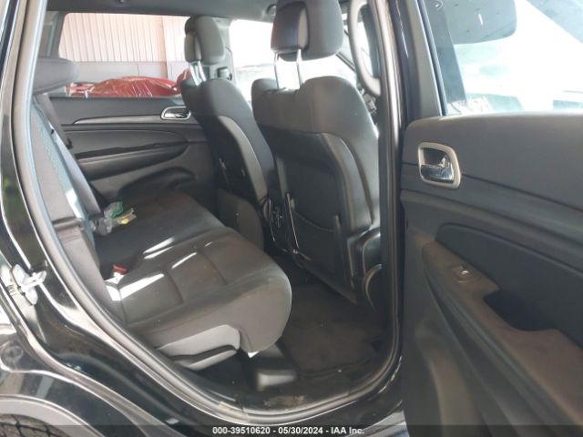 1C4RJEAG0KC621740 Jeep Grand Cherokee Laredo E 4x2