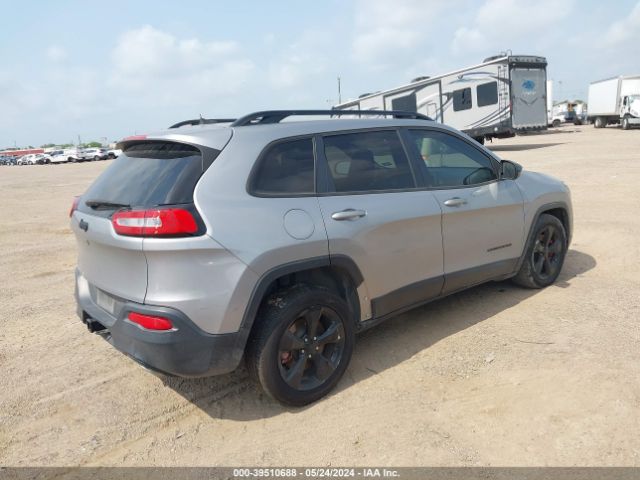 1C4PJLCSXGW135472 Jeep Cherokee Altitude