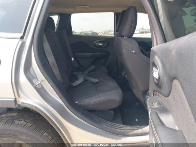 1C4PJLCSXGW135472 Jeep Cherokee Altitude