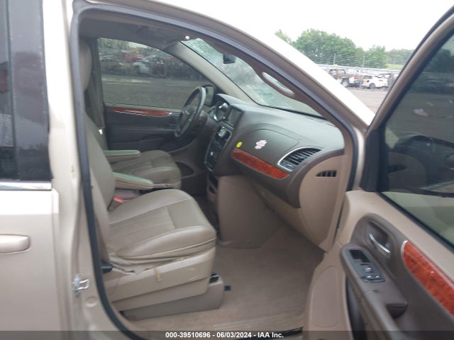 2C4RC1BG6FR545360 Chrysler Town & Country Touring