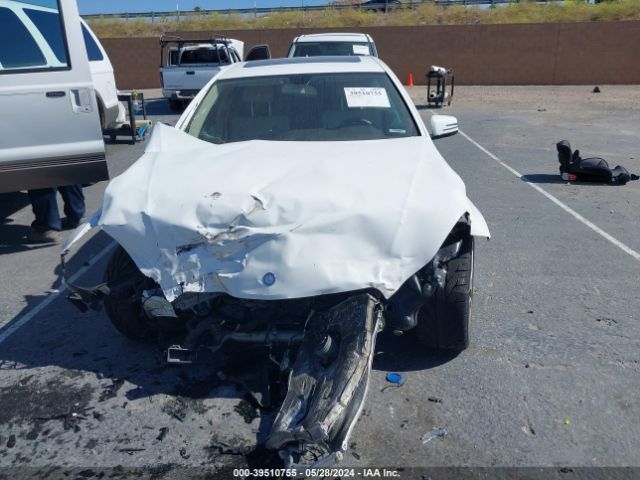 WDDHF5KB6GB309988 Mercedes-Benz E 350