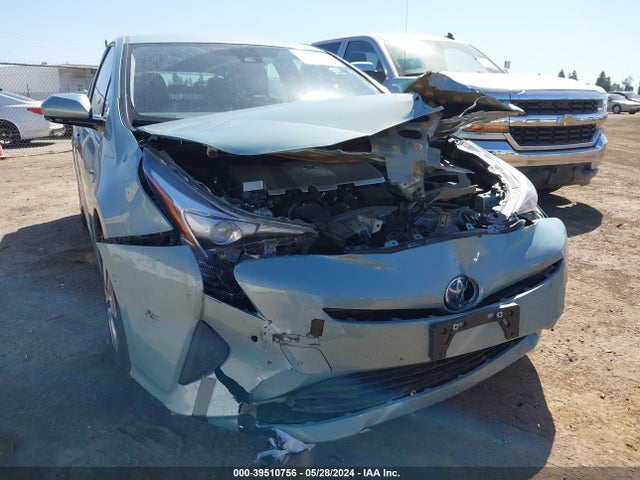 Toyota Prius Two 2018 JTDKBRFU2J3061352 Image 6