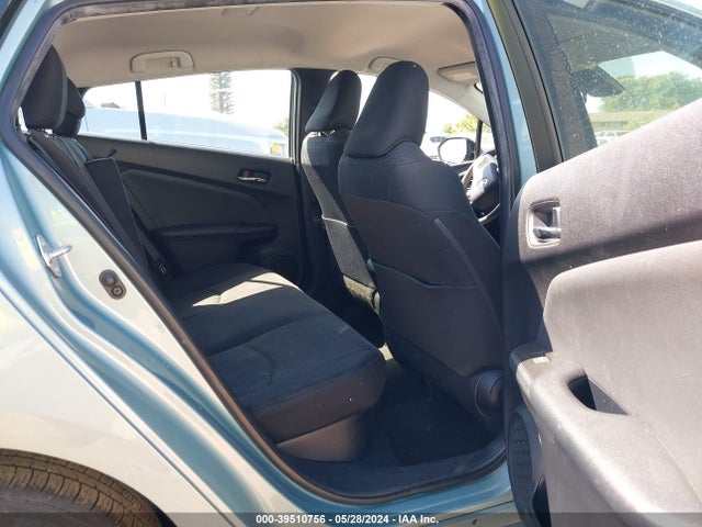 Toyota Prius Two 2018 JTDKBRFU2J3061352 Image 8