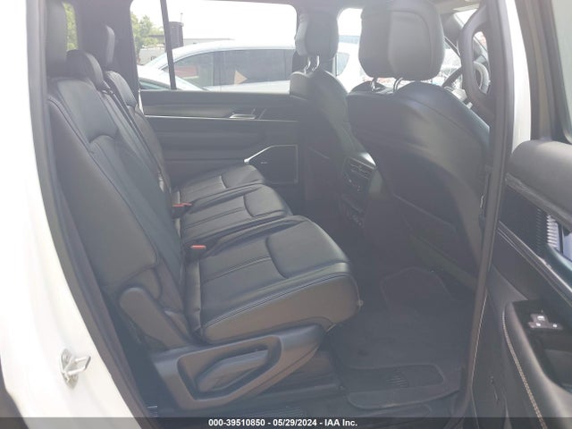 1C4SJUBP0RS145838 Jeep Wagoneer Series Ii 4x2