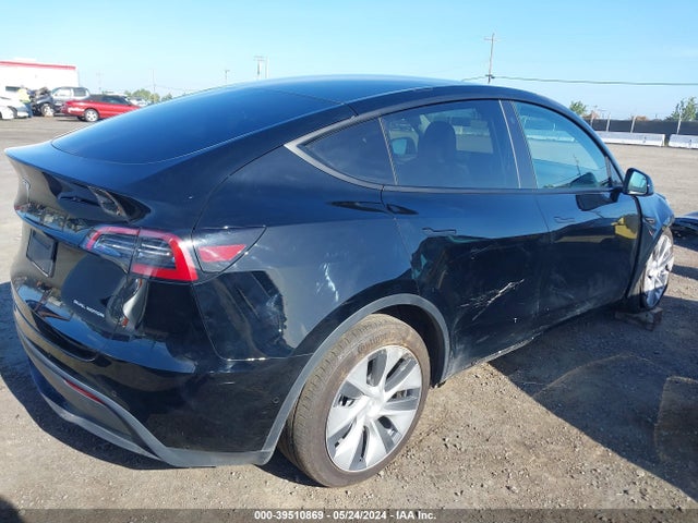 7SAYGDEE4NF574980 Tesla Model Y Long Range Dual Motor All-wheel Drive