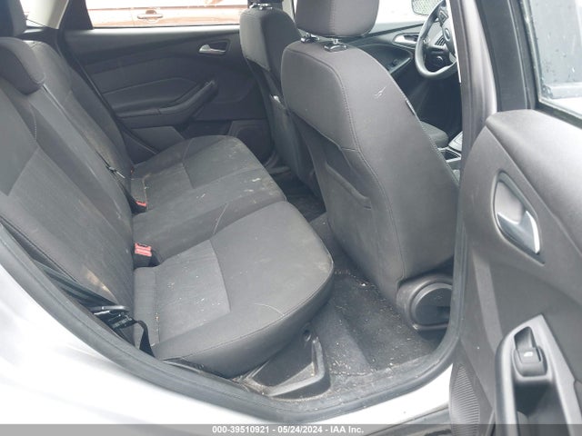 Ford FOCUS SE 2016 1FADP3K21GL301954 Image 8