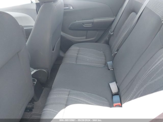 1G1JD5SB4J4136381 Chevrolet Sonic Lt Auto