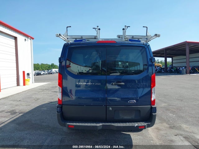 Ford Transit-250 2019 1FTYR1ZM0KKB60228 Image 16