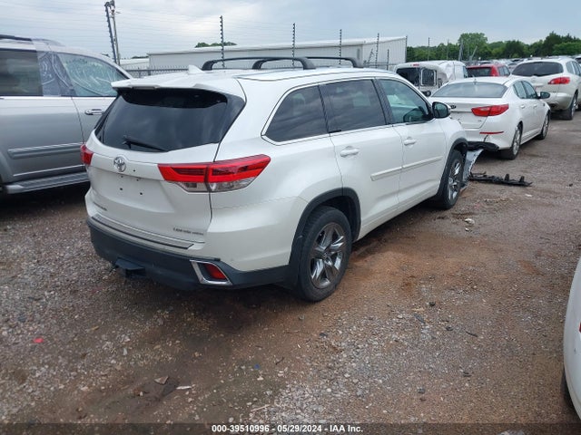 Toyota Highlander Limited Platinum 2018 5TDDZRFH0JS813586 Image 4