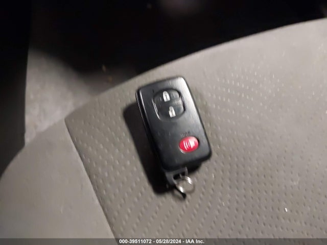 Toyota Prius Two 2015 JTDKN3DU6F0482412 Image 11