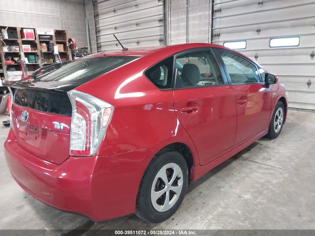Toyota Prius Two 2015 JTDKN3DU6F0482412 Image 4