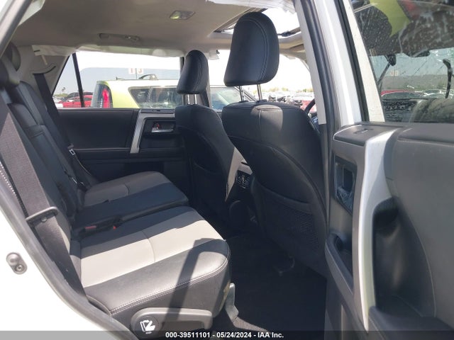 Toyota 4runner Sr5 Premium 2023 JTEFU5JR0P5295618 Image 8