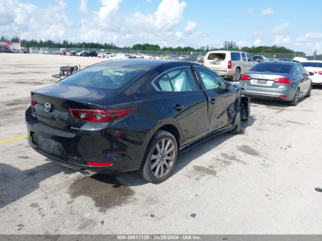 3MZBPABM8MM204748 Mazda MAZDA3