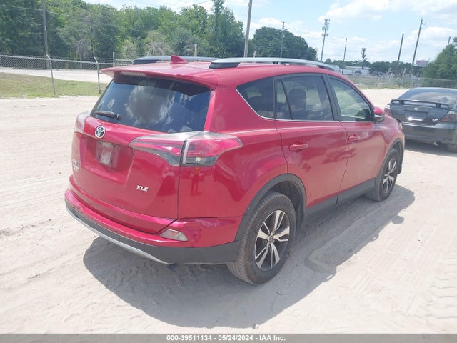 Toyota Rav4 Xle 2017 JTMWFREV1HJ148245 Image 4