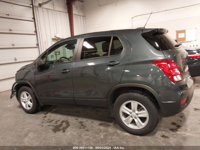 KL7CJNSB1MB313605 Chevrolet Trax Awd Ls