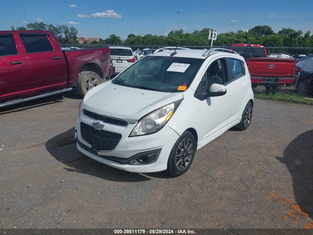 Chevrolet Spark 2lt Auto 2014 KL8CF6S98EC469295 Image 2