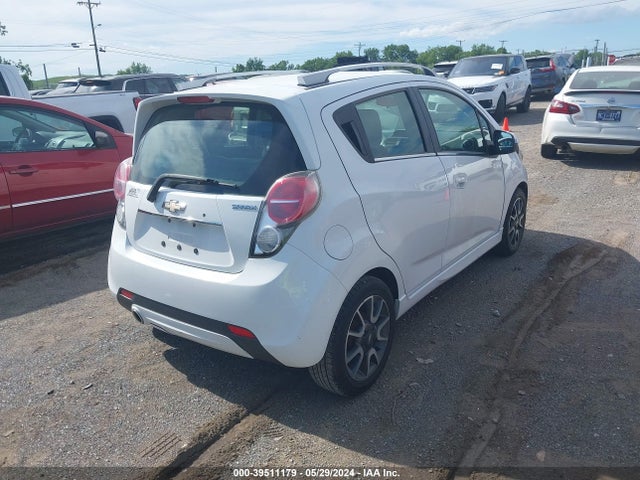 Chevrolet Spark 2lt Auto 2014 KL8CF6S98EC469295 Image 4