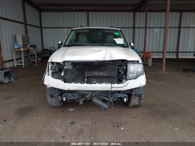 Ford Expedition Limited 2014 1FMJU1K54EEF40061 Image 6