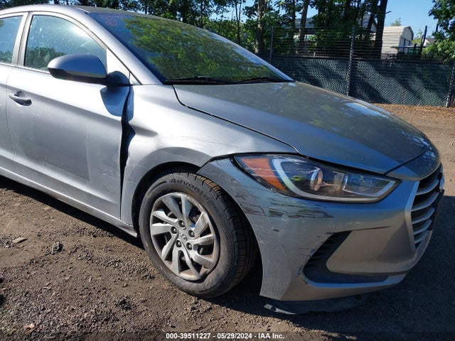 Hyundai ELANTRA SE 2017 5NPD74LF0HH163797 Image 6