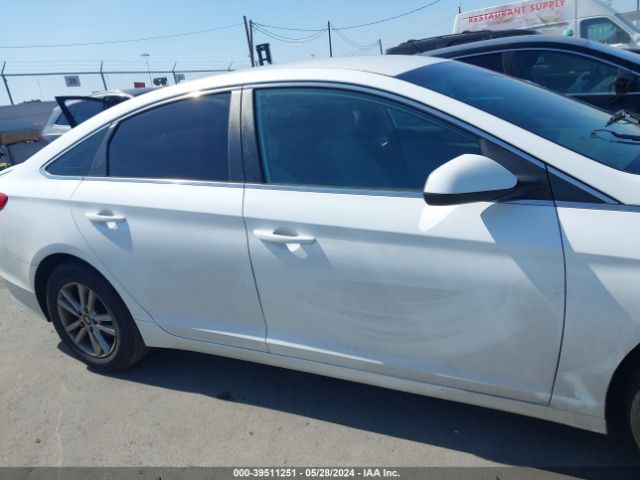 5NPE24AFXHH574467 Hyundai SONATA SE