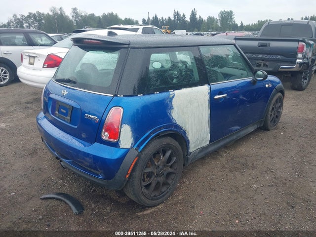 2006 MINI COOPER S WMWRE33506TN25274 Photo 3