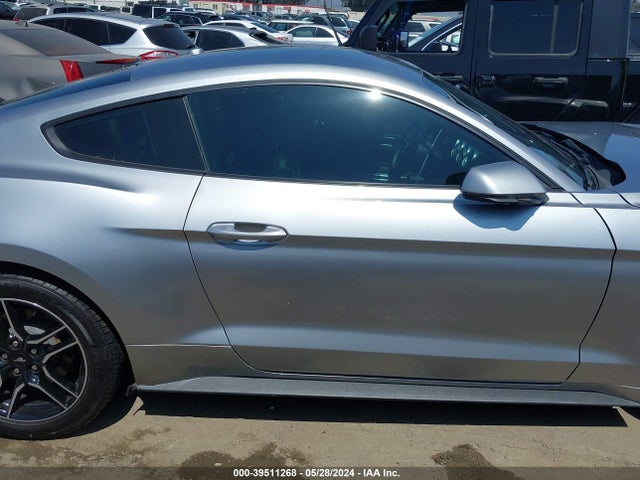 Ford Mustang Ecoboost Premium Fastback 2020 1FA6P8TH2L5120031 Image 14