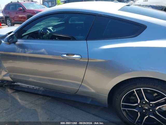 Ford Mustang Ecoboost Premium Fastback 2020 1FA6P8TH2L5120031 Image 15