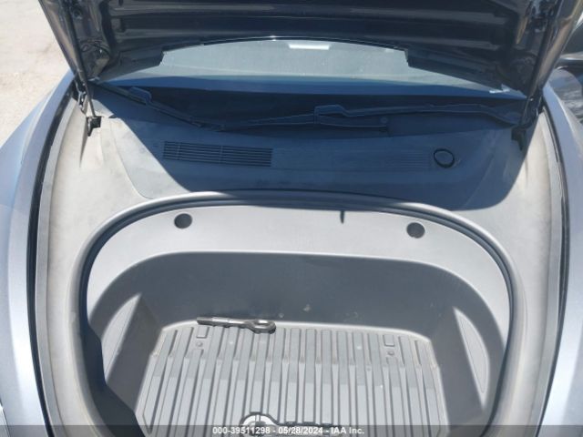 5YJ3E1EA1MF939185 Tesla Model 3 Standard Range Plus Rear-wheel Drive