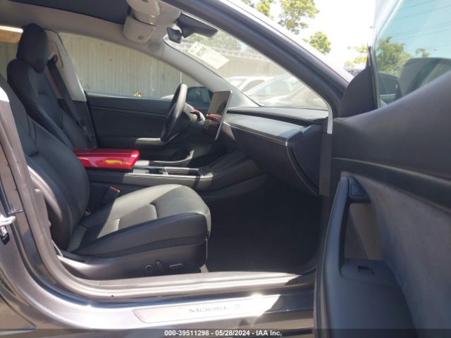 5YJ3E1EA1MF939185 Tesla Model 3 Standard Range Plus Rear-wheel Drive