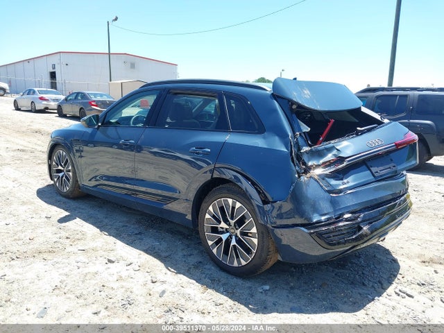 Audi Q8 E-tron Premium Plus Quattro 2024 WA15AAGEXRB057988 Image 3
