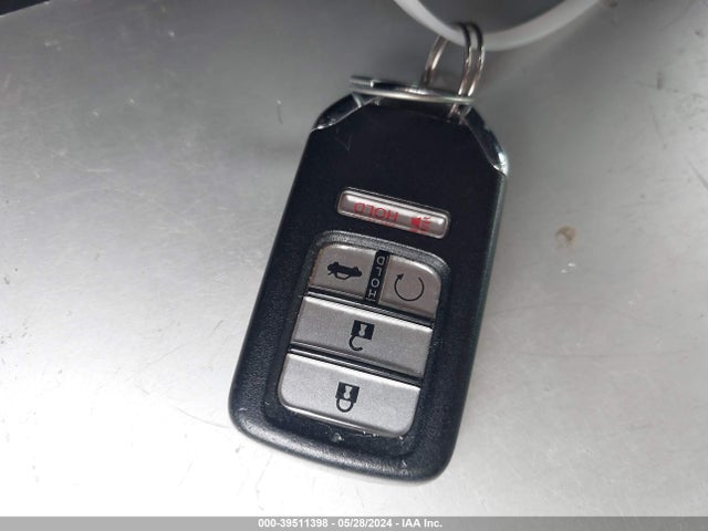 1HGCV3F9XNA012181 Honda Accord Hybrid Touring