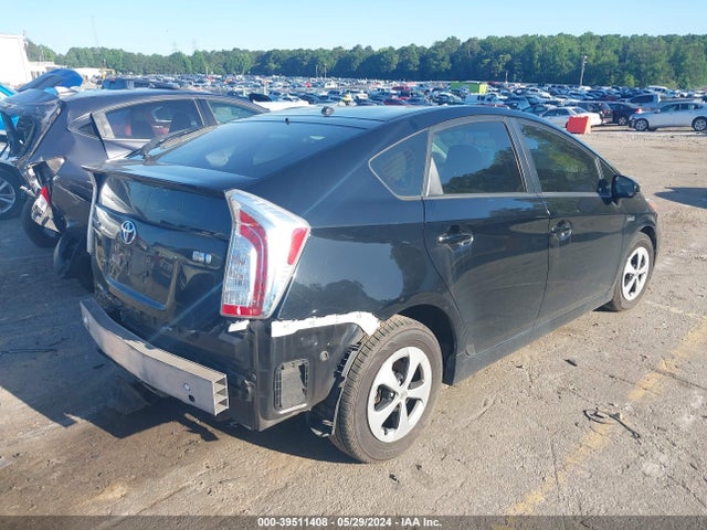 Toyota Prius Two 2014 JTDKN3DU4E1809172 Image 4