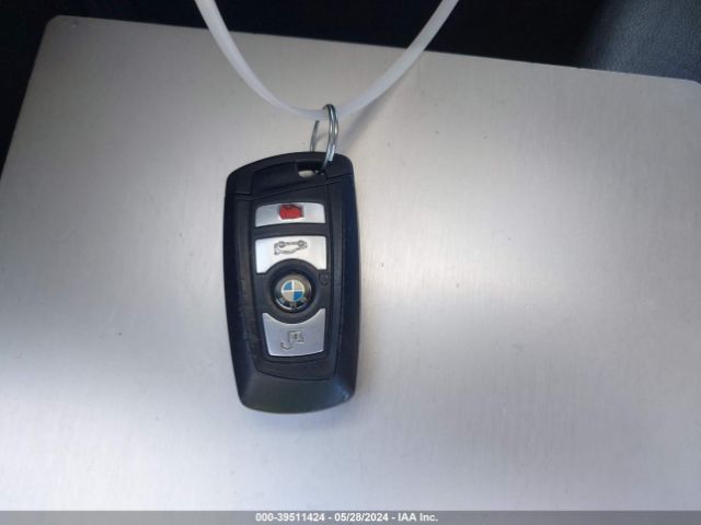 WBA5A5C56ED503035 BMW 528I