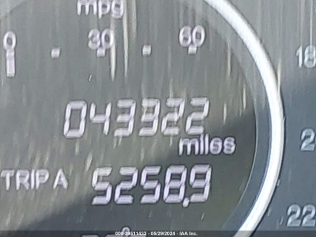 2HKRM3H38FH549291 Honda CR-V LX