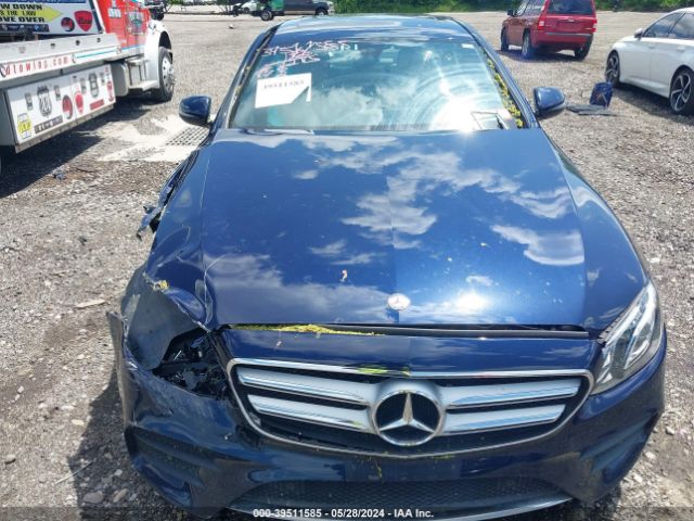 WDDZF4KB0HA051361 Mercedes-Benz E 300 4matic