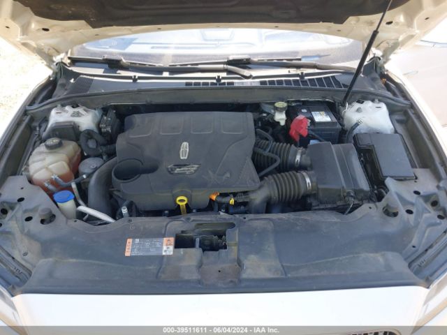 1LN6L9NP2J5610073 Lincoln Continental Reserve