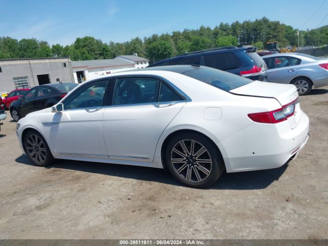 1LN6L9NP2J5610073 Lincoln Continental Reserve
