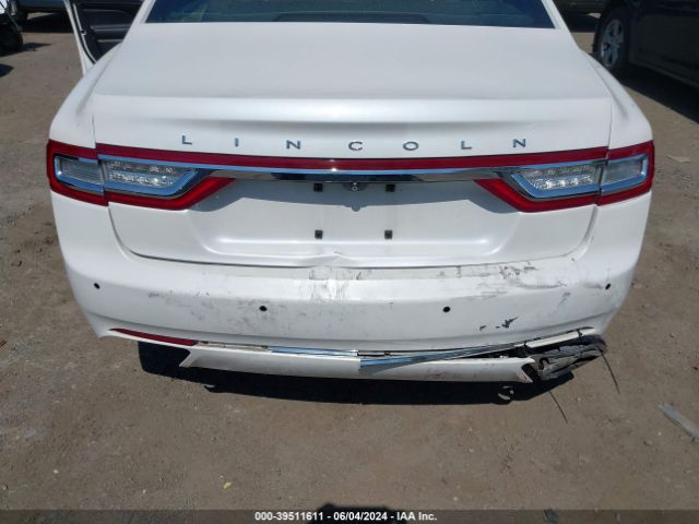 1LN6L9NP2J5610073 Lincoln Continental Reserve