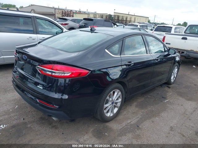 Ford FUSION SE 2020 3FA6P0HDXLR219281 Image 4
