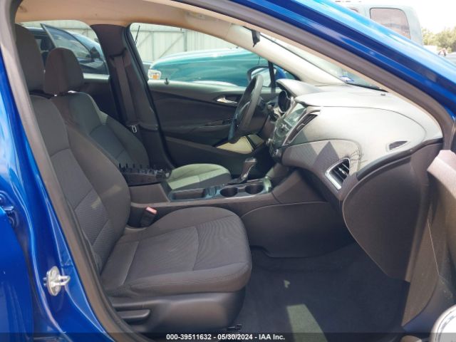 1G1BE5SM0J7226578 Chevrolet Cruze Lt Auto