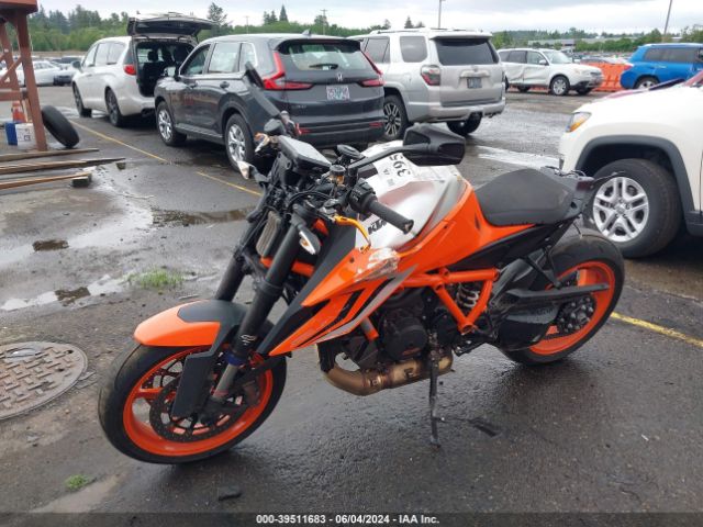 2022 KTM 1290 VBKV39404NM955670 Photo 1