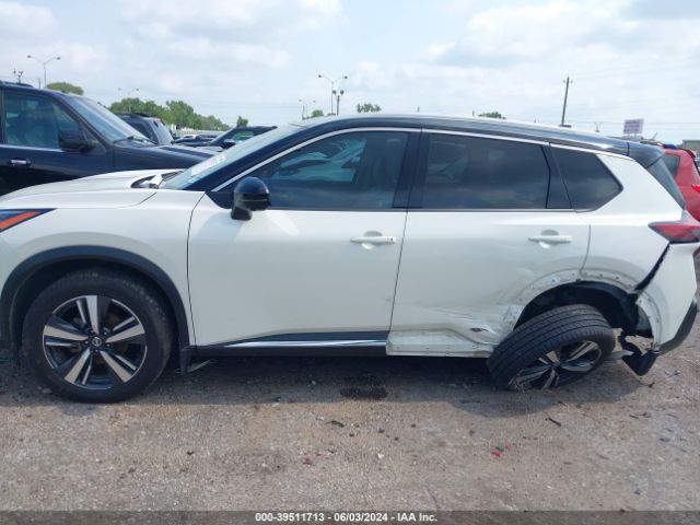 JN8AT3CA9MW025827 Nissan Rogue Sl Fwd