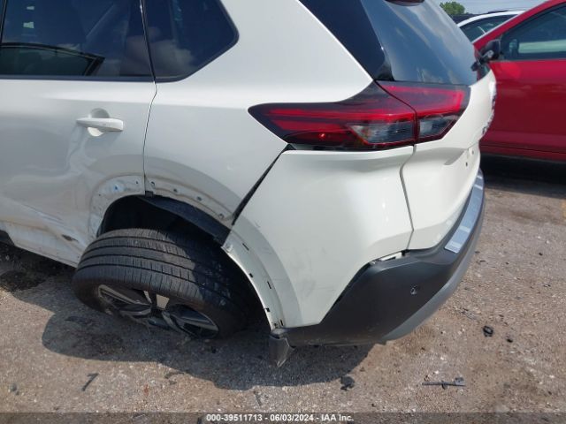 JN8AT3CA9MW025827 Nissan Rogue Sl Fwd
