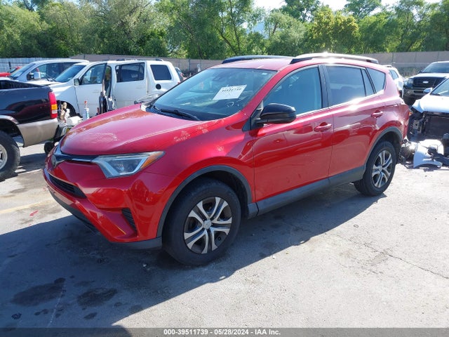 Toyota RAV4 LE 2017 2T3ZFREV8HW372014 Image 2