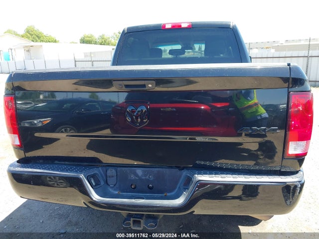 RAM 1500 Express  4x4 5'7 Box 2018 3C6RR7KT0JG254390 Image 17