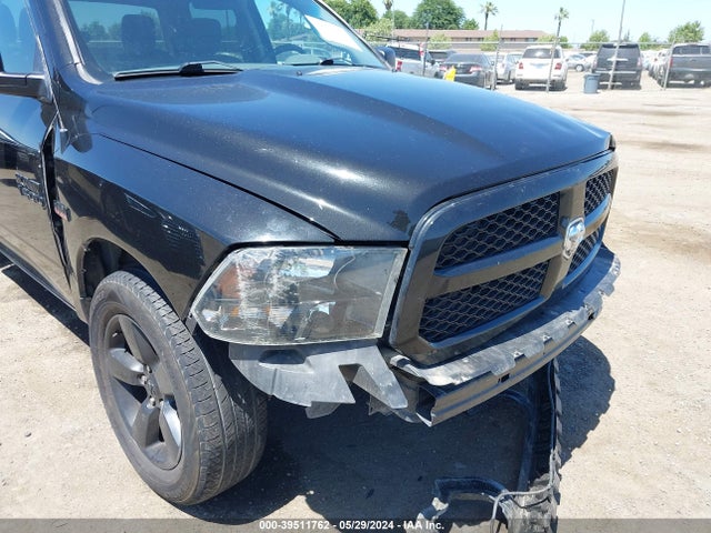 RAM 1500 Express  4x4 5'7 Box 2018 3C6RR7KT0JG254390 Image 21
