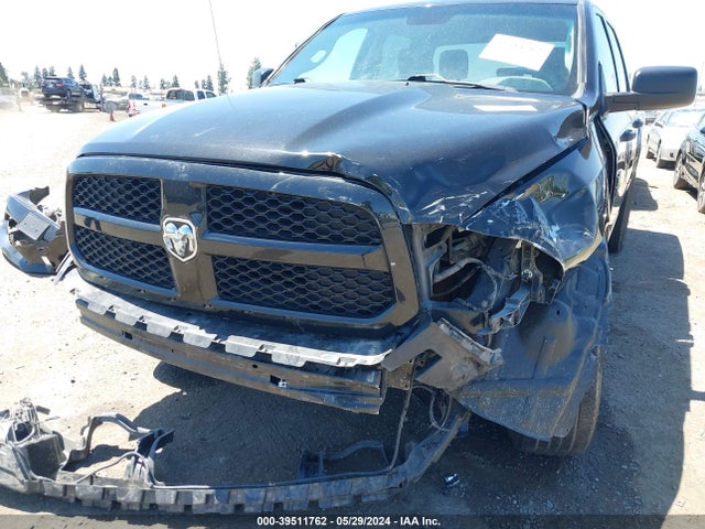 RAM 1500 Express  4x4 5'7 Box 2018 3C6RR7KT0JG254390 Image 6