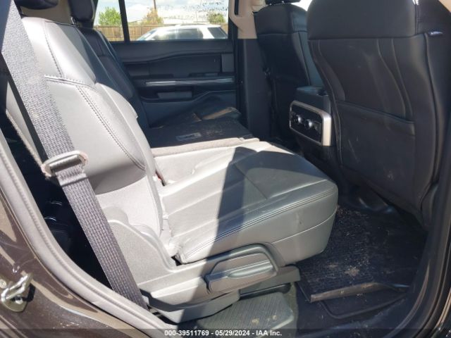 1FMJU1J85REA18671 Ford Expedition Xlt