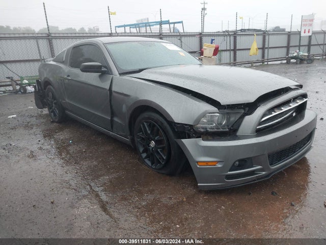 2014 1ZVBP8AM8E5228789 main image