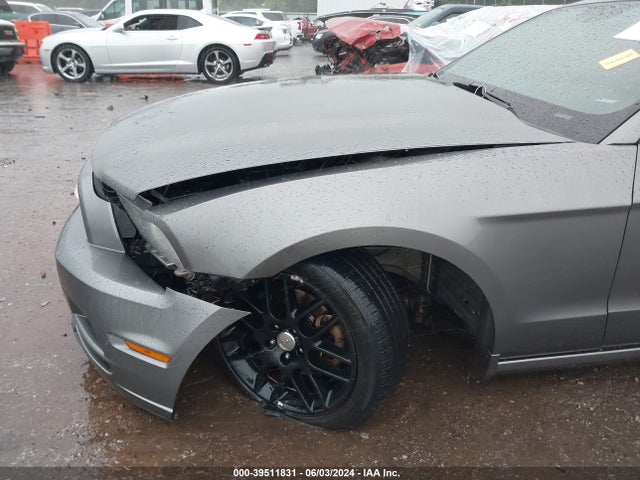 Ford Mustang V6 2014 1ZVBP8AM8E5228789 Image 6